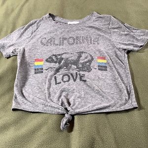 Occasion California Love tee shirt.  No size label.  Chest approx. 15 inches.